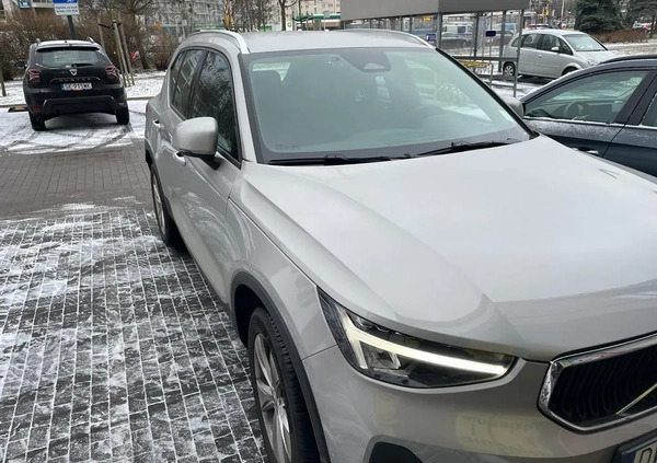 Volvo XC 40 cena 132000 przebieg: 8900, rok produkcji 2022 z Wrocław małe 106